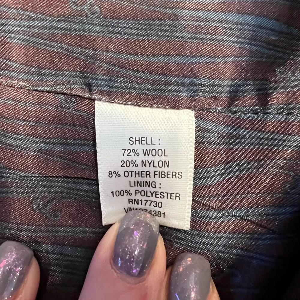 Mossimo women’s wine color jacket size small - Picture 4 of 6